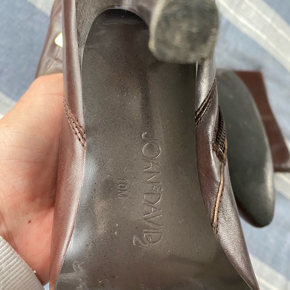 Joan & David Knee High Brown Leather Heeled Boots - Picture 3 of 5